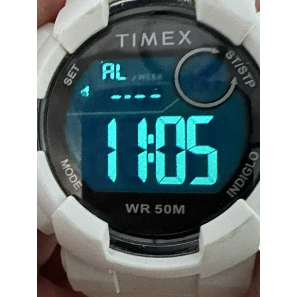 Timex TW5M23700 New Battery Indiglo 44MM 7.5